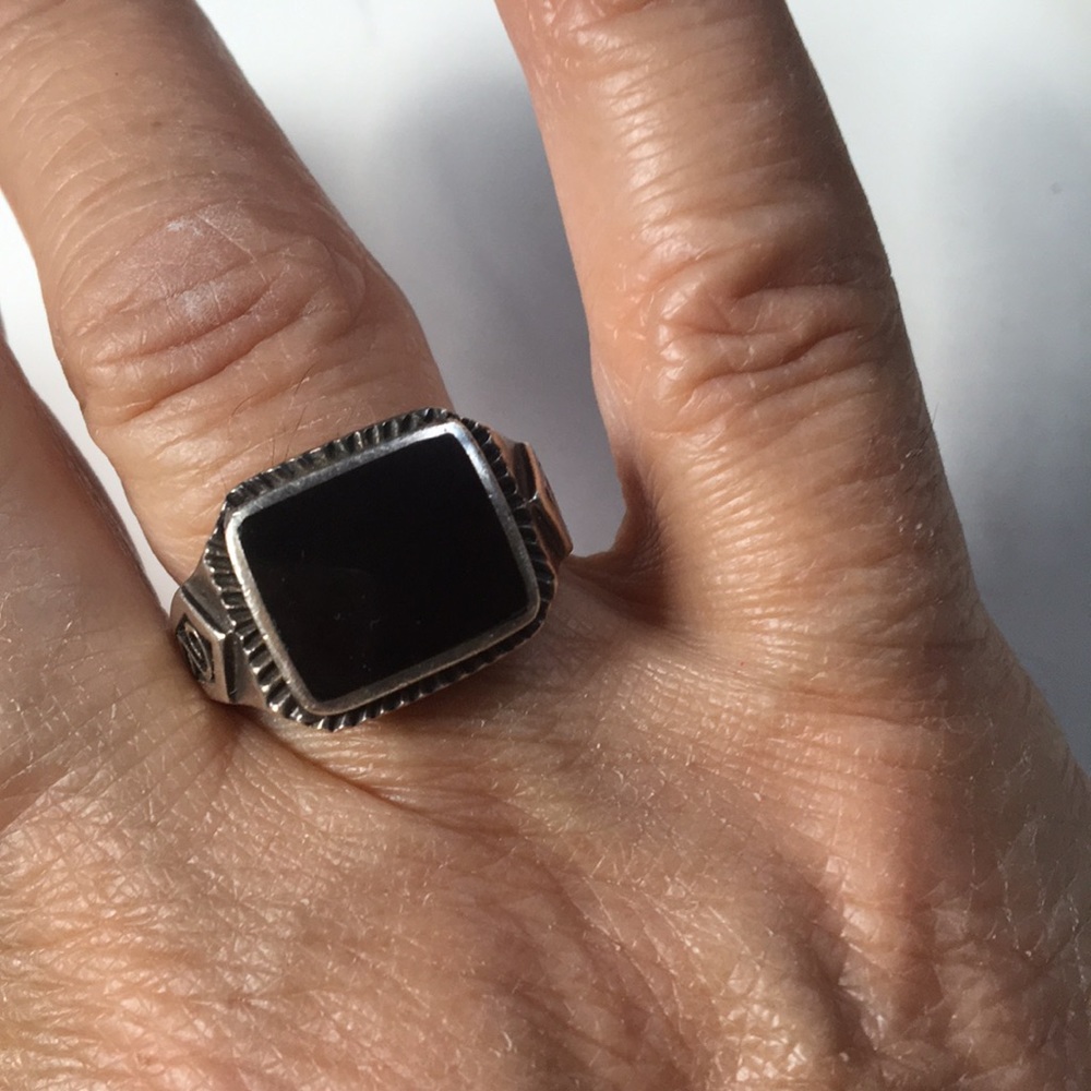 Stamped silver ring - Picture 2 of 5